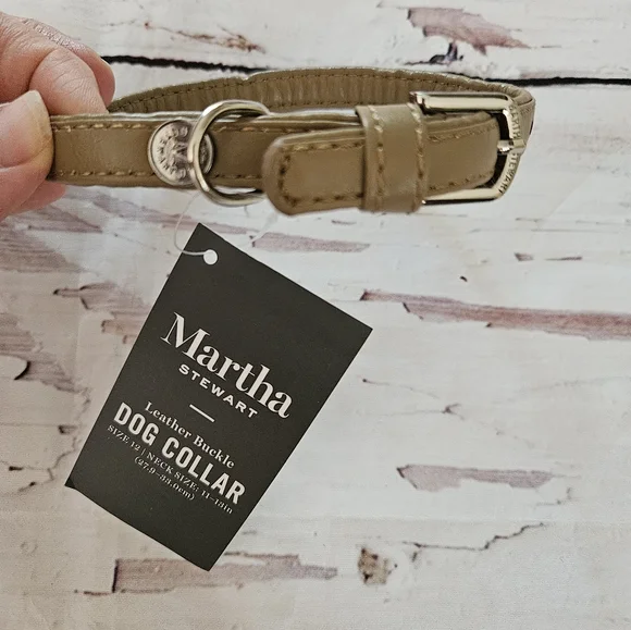 New Martha Stewart Faux Leather Dog Collar - Picture 4 of 7